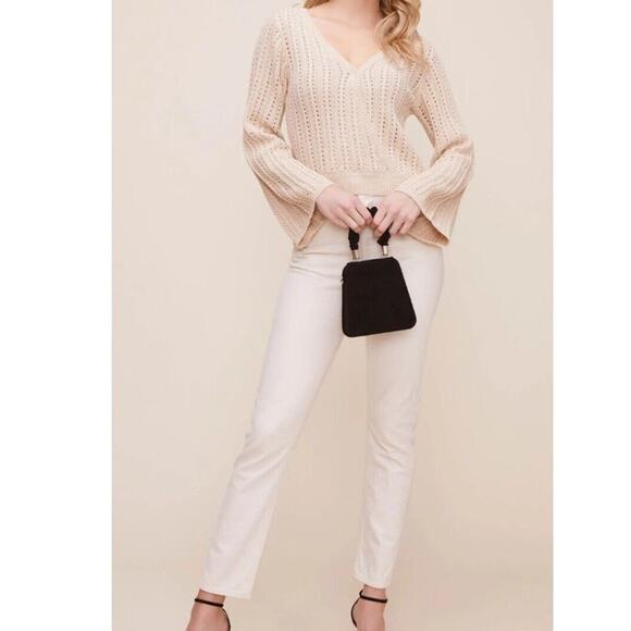 Revolve ASTR the Label NEW Antiqued Cream Cross Knit Open Weave V-Neck Sweater M - Picture 12 of 13